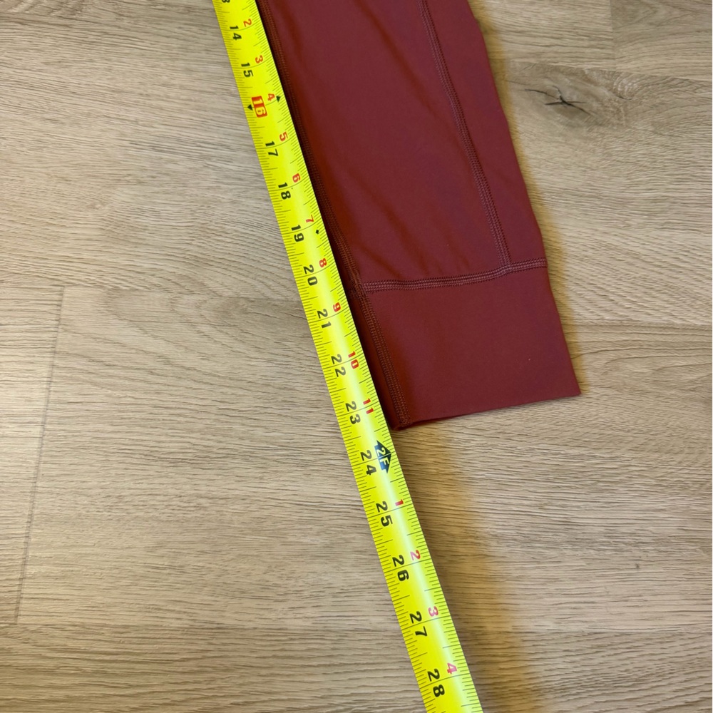 Vuori daily pocket leggings - Picture 3 of 4